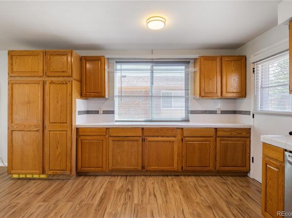 405 S Kipling Street, Lakewood CO 80226