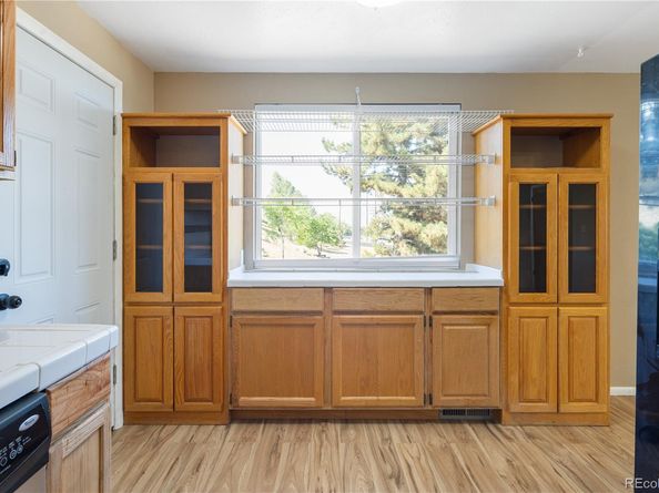 405 S Kipling Street, Lakewood CO 80226