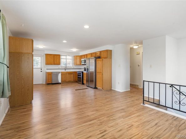 405 S Kipling Street, Lakewood CO 80226