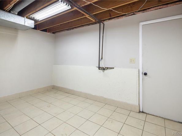 405 S Kipling Street, Lakewood CO 80226