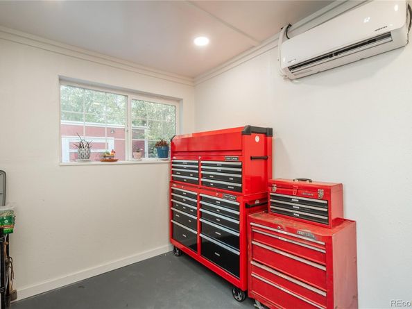 1501 Liberty Court, Longmont CO 80504