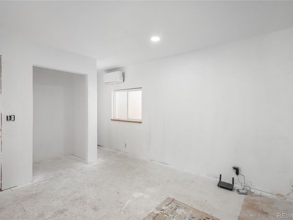 1501 Liberty Court, Longmont CO 80504