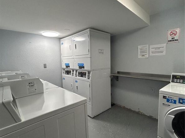 1306 S Parker Road 167, Denver CO 80231