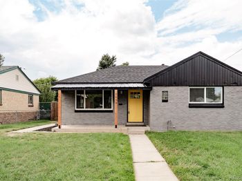 2655 Pontiac Street