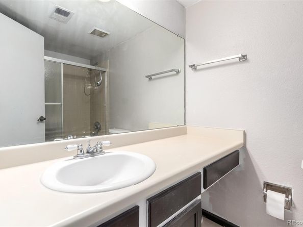 401 S Kalispell Way 104, Aurora CO 80017