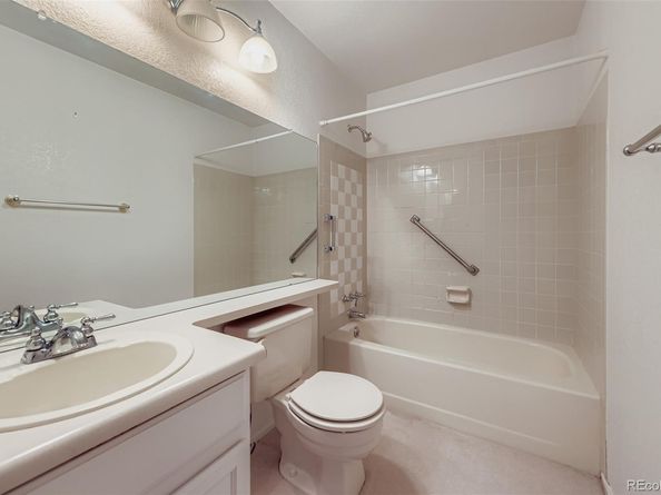 60 S Moline Street, Aurora CO 80012