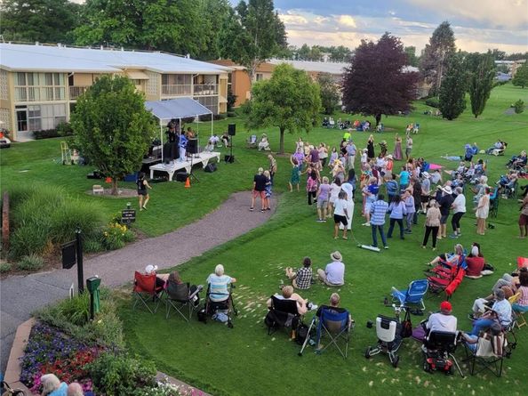 755 S Clinton Street 6B, Denver CO 80247