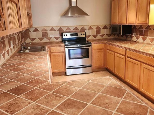 755 S Clinton Street 6B, Denver CO 80247