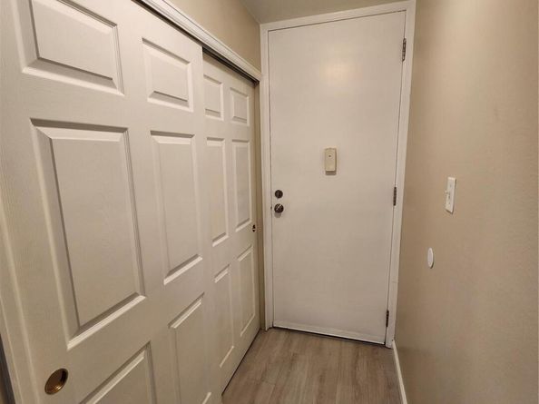 755 S Clinton Street 6B, Denver CO 80247