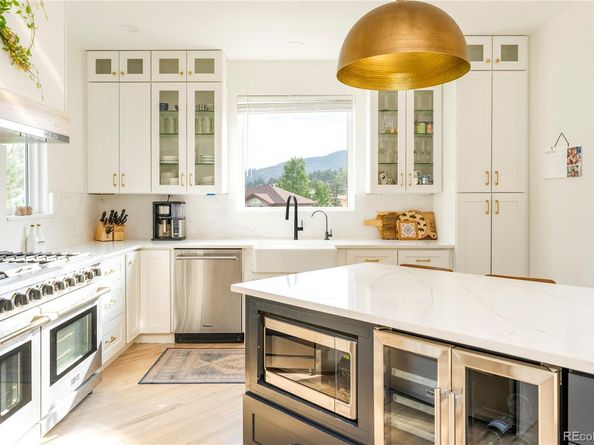 450 Vasquez Court, Lyons CO 80540