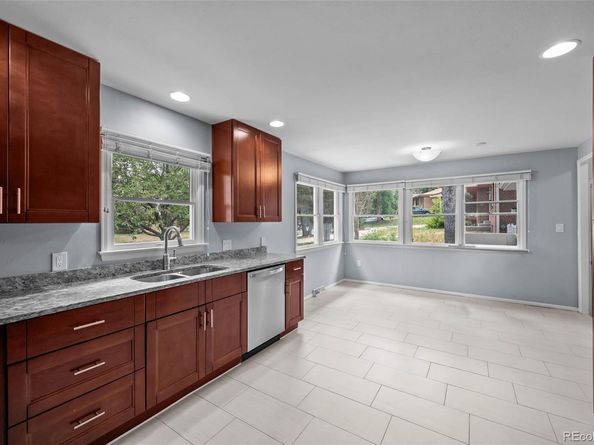 6749 S Foresthill Street, Littleton CO 80120