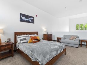 190 Roslyn Street 1306, Denver CO 80230