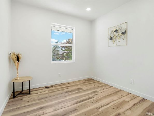 261 Elbert Way, Denver CO 80221