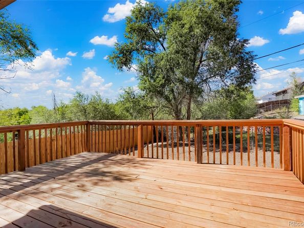 261 Elbert Way, Denver CO 80221