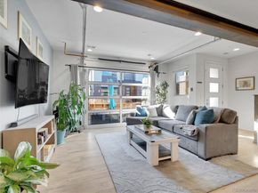 19562 E Sunset Circle, Aurora CO 80015