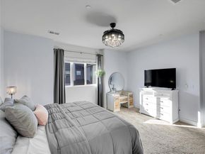 19562 E Sunset Circle, Aurora CO 80015