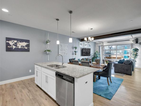 19562 E Sunset Circle, Aurora CO 80015