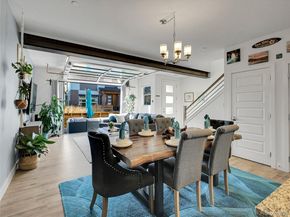 19562 E Sunset Circle, Aurora CO 80015