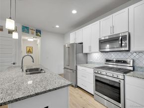 19562 E Sunset Circle, Aurora CO 80015