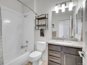 19562 E Sunset Circle, Aurora CO 80015