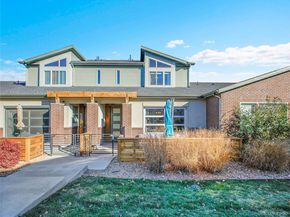 19562 E Sunset Circle, Aurora CO 80015
