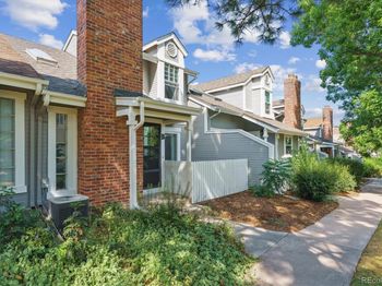 2901 W Long Drive