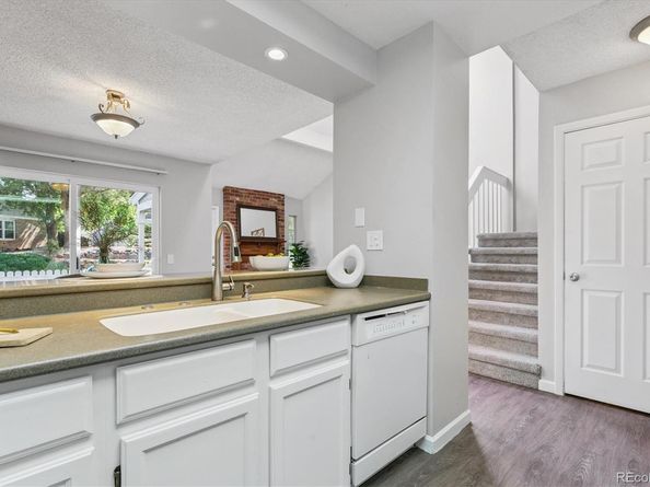 2901 W Long Drive B, Littleton CO 80120