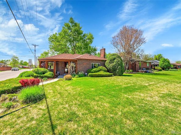 2901 Monaco Parkway, Denver CO 80207