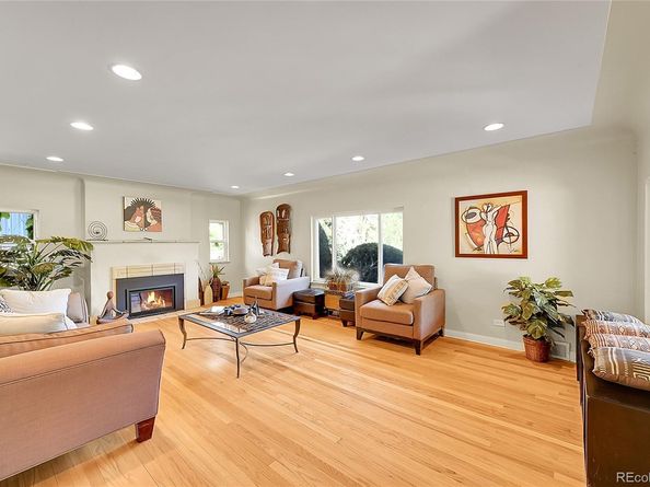 2901 Monaco Parkway, Denver CO 80207