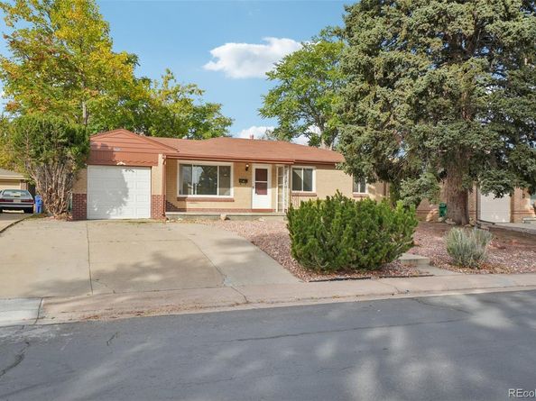 1425 S Jay Street, Lakewood CO 80232