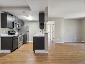 871 S Uravan Court, Aurora CO 80017