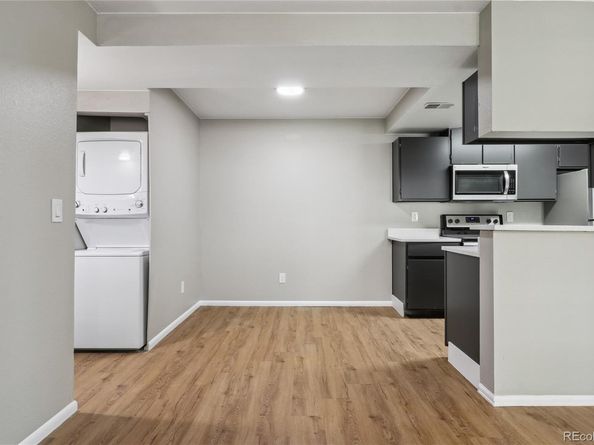 871 S Uravan Court, Aurora CO 80017