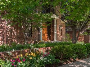 465 Monroe Street, Denver CO 80206