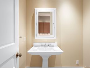 465 Monroe Street, Denver CO 80206