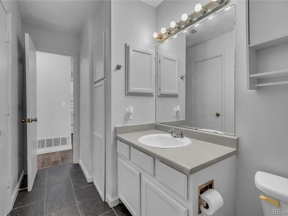 4460 S Pitkin Street 120, Aurora CO 80015