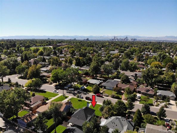 2850 Leyden Street, Denver CO 80207