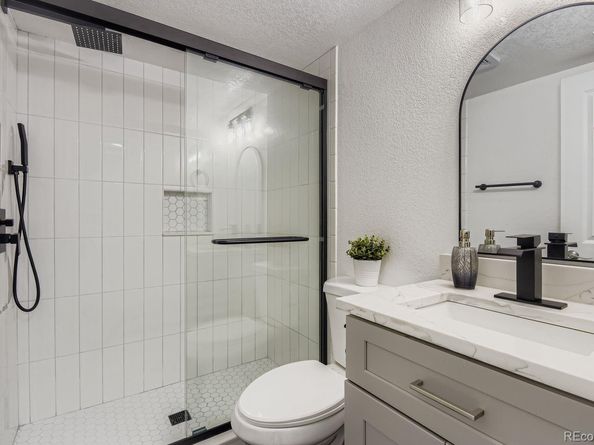 12782 E Park Lane Drive, Aurora CO 80011
