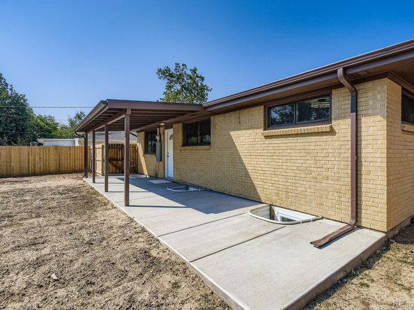 12782 E Park Lane Drive, Aurora CO 80011