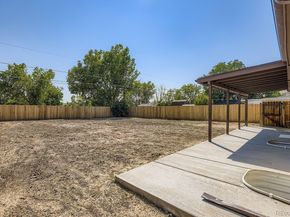 12782 E Park Lane Drive, Aurora CO 80011