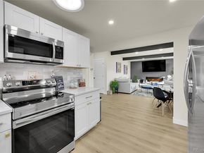 7092 W 4th Avenue, Lakewood CO 80226