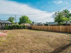 3055 Carson Street, Aurora CO 80011