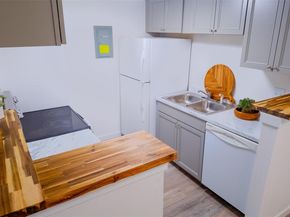 1887 S Pitkin Street A, Aurora CO 80017