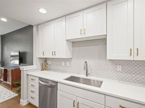 11185 E 25th Avenue, Aurora CO 80010