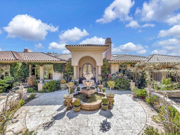 28025 Natoma Road, Los Altos Hills CA 94022