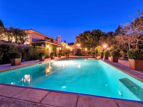 28025 Natoma Road, Los Altos Hills CA 94022