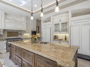 28025 Natoma Road, Los Altos Hills CA 94022