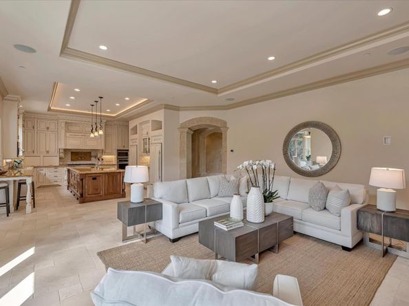 28025 Natoma Road, Los Altos Hills CA 94022