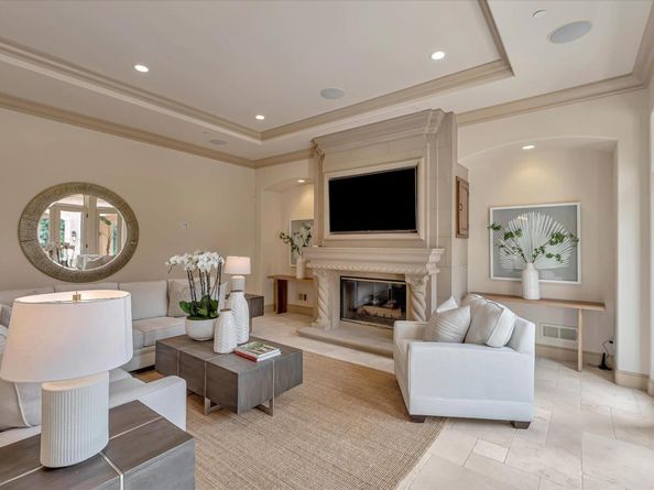 28025 Natoma Road, Los Altos Hills CA 94022