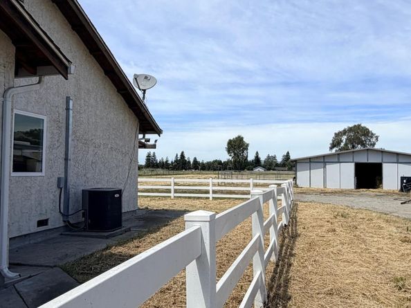 1645 Eberts Drive, San Martin CA 95046