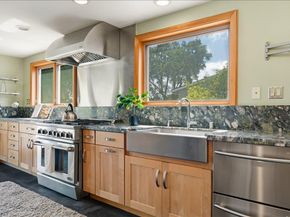 22213 Quinterno Court, Cupertino CA 95014